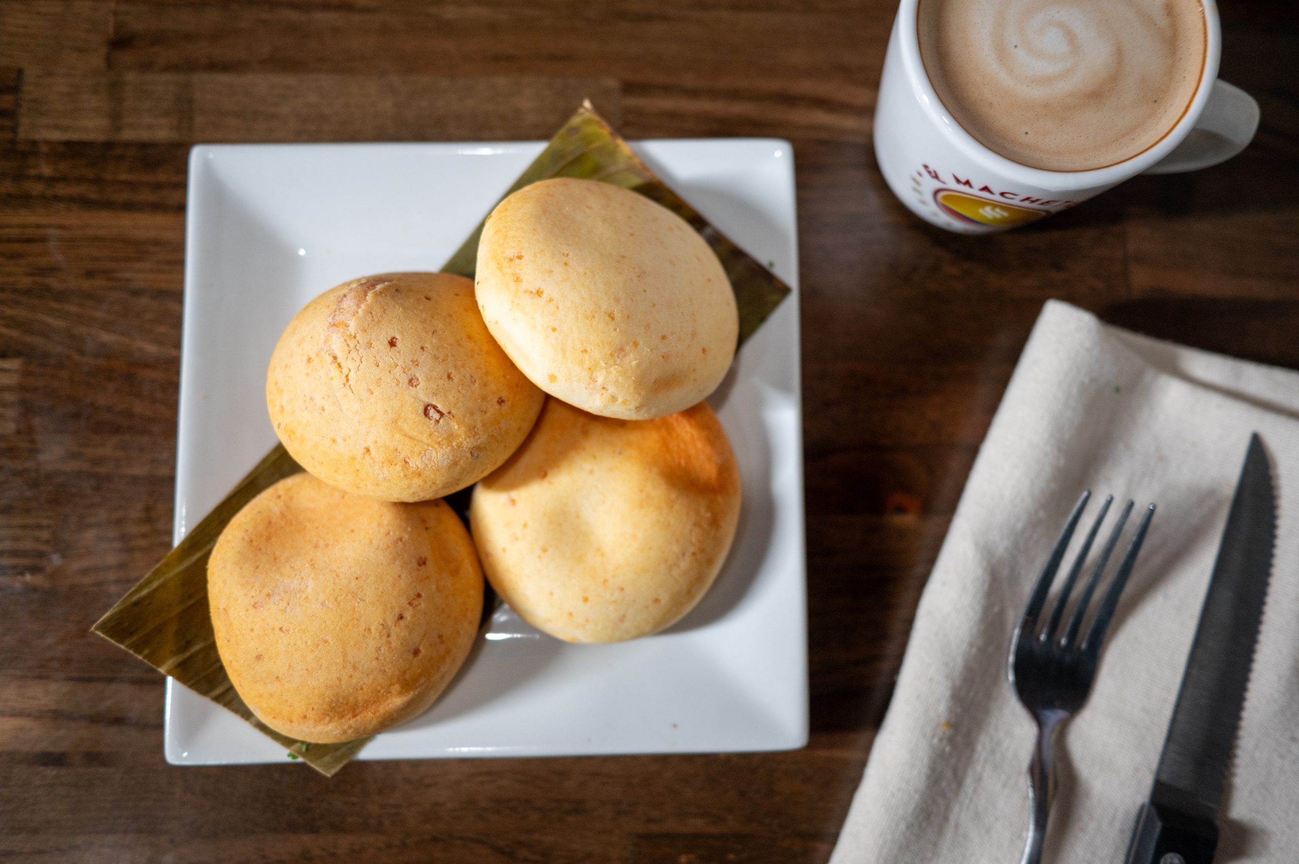 Colombian pandebonos